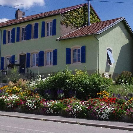 Chambres d'hôtes Au presbytère Racrange Esterno foto