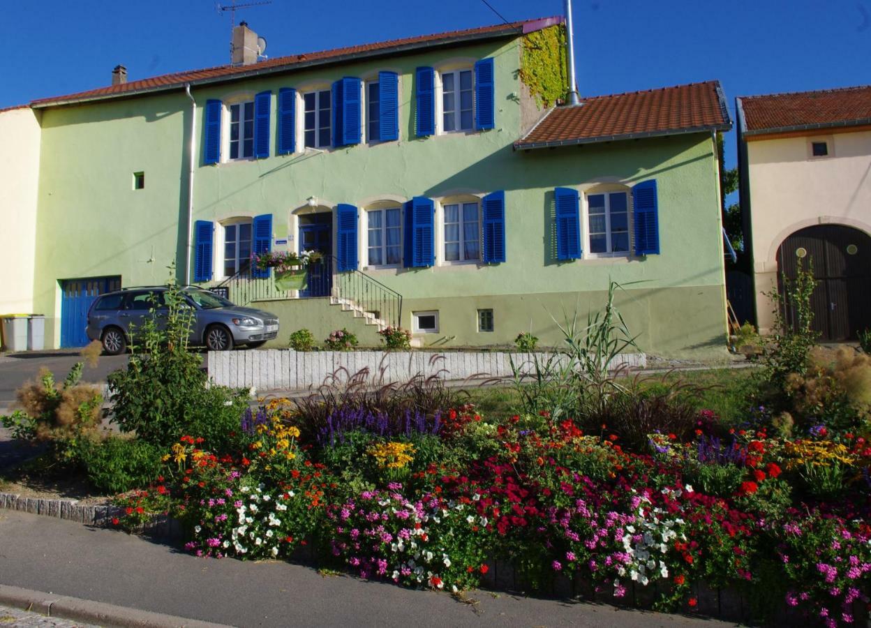 Chambres d'hôtes Au presbytère Racrange Esterno foto